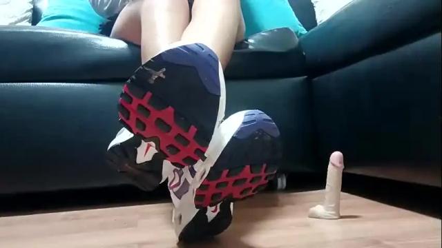 Image 4 of murielbrown Stream on Chaturbate on 4 months ago