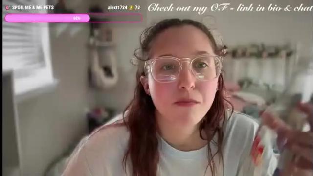 Image 4 of musclemommy426347 Stream on Chaturbate on 27 days ago