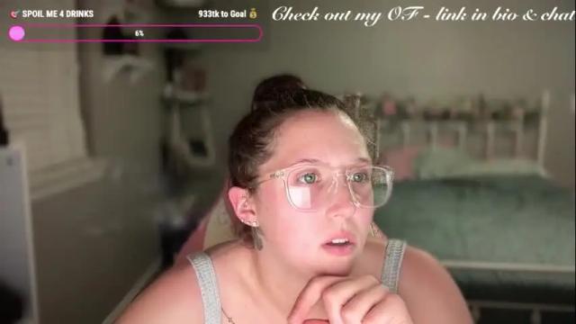 Image 12 of musclemommy426347 Stream on Chaturbate on 18 days ago