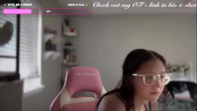 Thumbnail 2, musclemommy426347's Stream at Chaturbate, 8 days ago