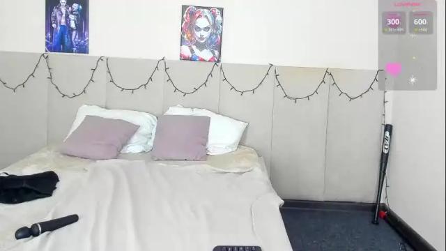 Image 7 of musclexxxbarbie Stream on Chaturbate on 1 day ago