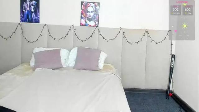 Image 12 of musclexxxbarbie Stream on Chaturbate on 2 months ago