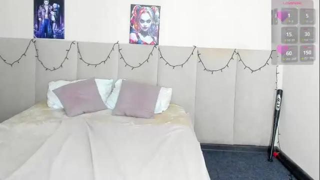 Image 4 of musclexxxbarbie Stream on Chaturbate on 2 months ago