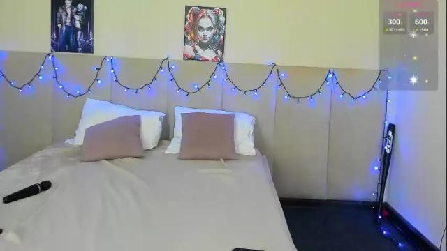 Image 8 of musclexxxbarbie Stream on Chaturbate on 2 months ago