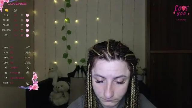 Image 2 of muse_kitty_jenia Stream on Chaturbate on 13 days ago