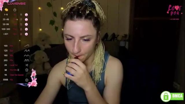 Image 2 of muse_kitty_jenia Stream on Chaturbate on 17 days ago