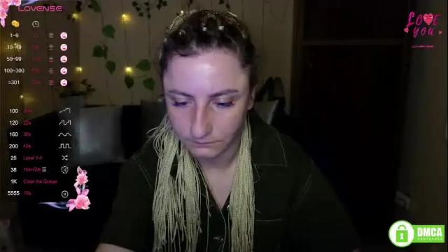 Image 2 of muse_kitty_jenia Stream on Chaturbate on 11 days ago