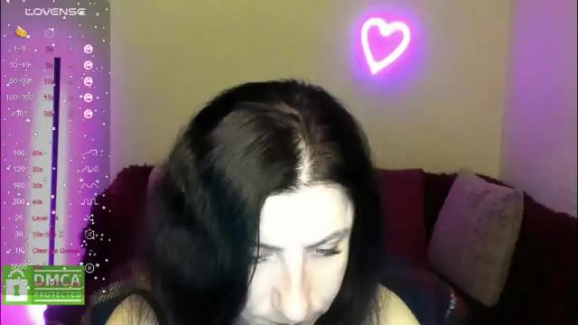 Image 4 of muse_kitty_jenia Stream on Chaturbate on 1 month ago