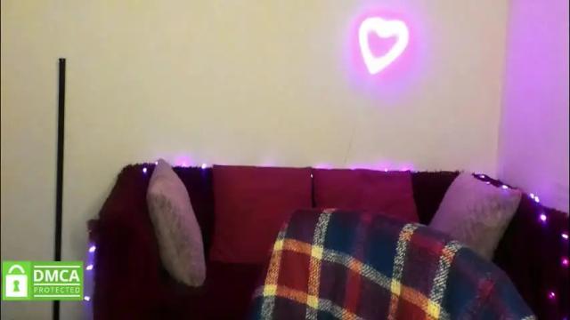 Image 6 of muse_kitty_jenia Stream on Chaturbate on 1 month ago
