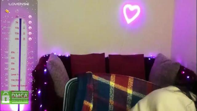 Image 2 of muse_kitty_jenia Stream on Chaturbate on 1 month ago