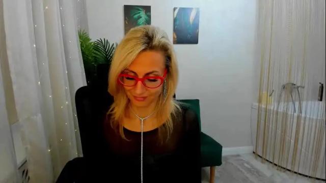 Image 10 of museofstage Stream on Chaturbate on 1 month ago