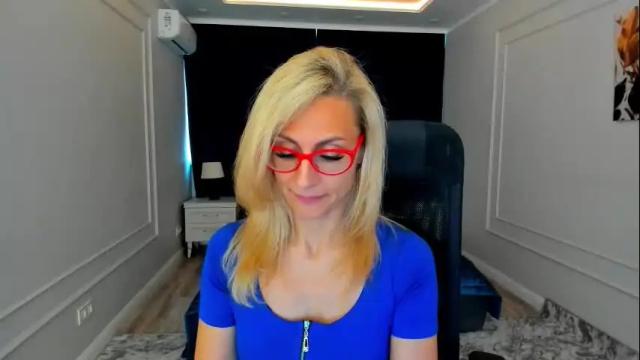 Image 11 of museofstage Stream on Chaturbate on 1 month ago