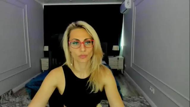 Image 11 of museofstage Stream on Chaturbate on 1 month ago