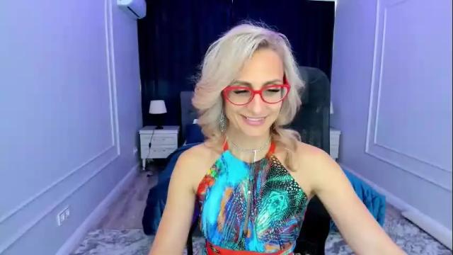 Image 10 of museofstage Stream on Chaturbate on 18 days ago