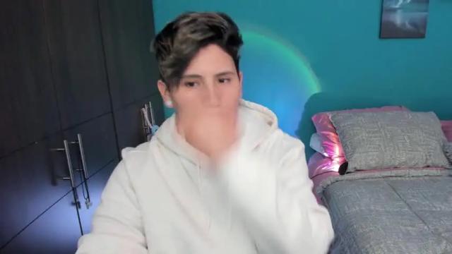 Image 2 of musicayluna Stream on Chaturbate on 13 months ago