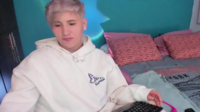 Image 10 of musicayluna Stream on Chaturbate on 12 months ago