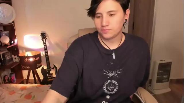 Image 7 of musicayluna Stream on Chaturbate on 1 month ago