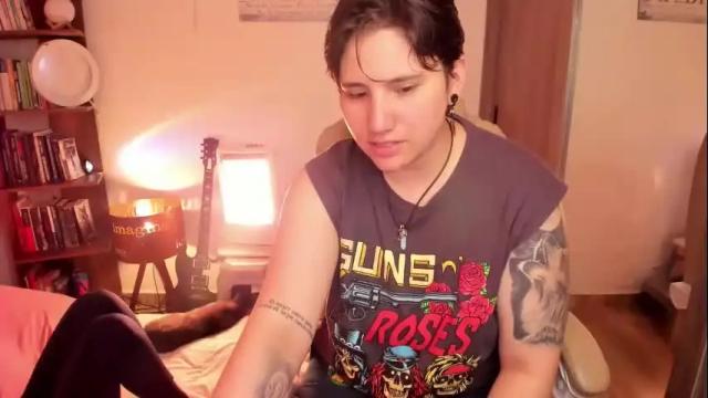 Image 11 of musicayluna Stream on Chaturbate on 1 month ago