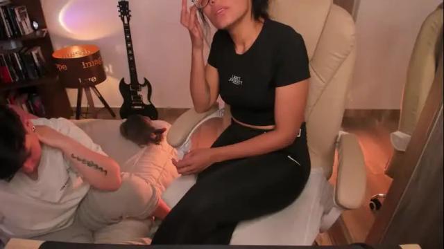Image 2 of musicayluna Stream on Chaturbate on 25 days ago