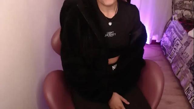 Image 12 of musicayluna Stream on Chaturbate on 23 days ago