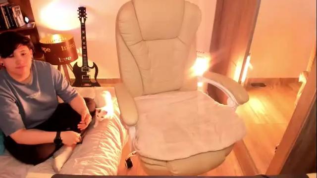 Image 6 of musicayluna Stream on Chaturbate on 19 days ago