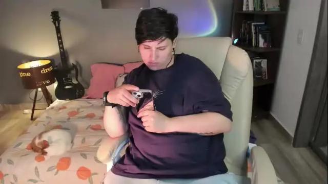 Image 12 of musicayluna Stream on Chaturbate on 8 days ago