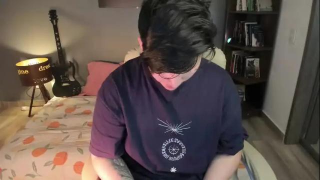 Image 2 of musicayluna Stream on Chaturbate on 8 days ago