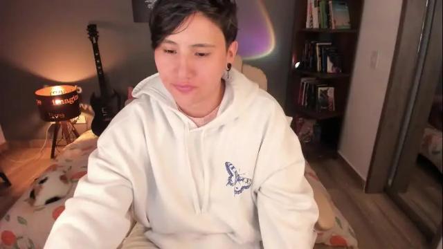 Image 12 of musicayluna Stream on Chaturbate on 2 days ago