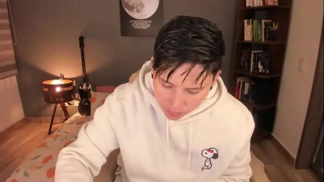 Thumbnail 1, musicayluna's Stream at Chaturbate, 2 months ago