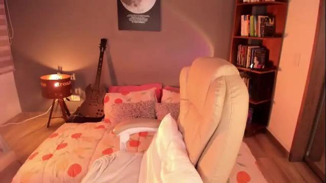 Image 4 of musicayluna Stream on Chaturbate on 2 months ago