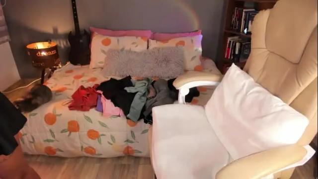 Image 3 of musicayluna Stream on Chaturbate on 1 month ago