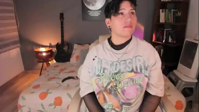 Image 6 of musicayluna Stream on Chaturbate on 1 month ago