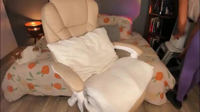 Image 6 of musicayluna Stream on Chaturbate on 1 month ago