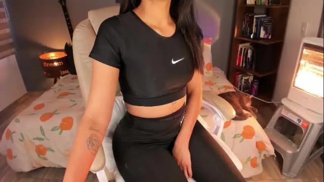 Image 10 of musicayluna Stream on Chaturbate on 1 month ago