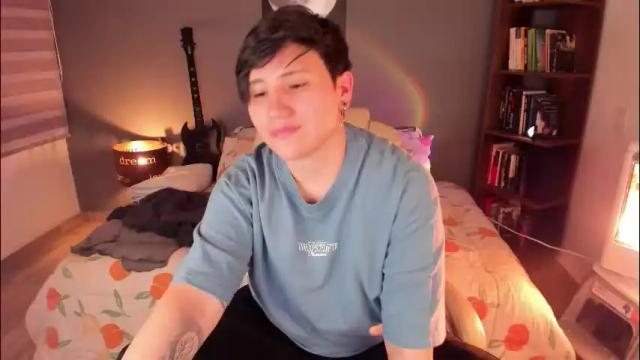 Image 7 of musicayluna Stream on Chaturbate on 1 month ago