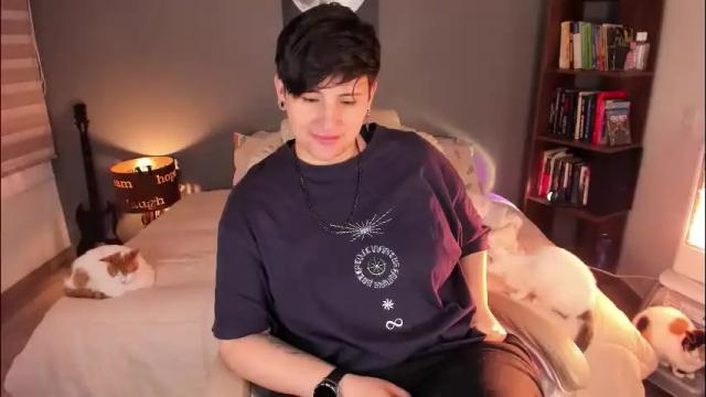 Thumbnail 1, musicayluna's Stream at Chaturbate, 1 month ago