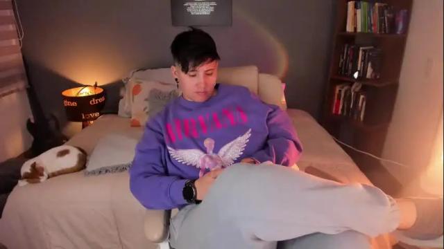 Image 10 of musicayluna Stream on Chaturbate on 23 days ago