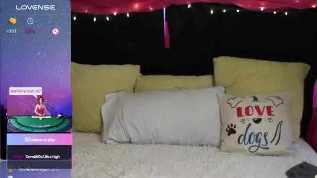 Image 11 of musthavemadison Stream on Chaturbate on 16 months ago
