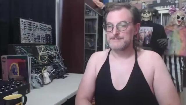 Image 2 of muziknerd Stream on Chaturbate on 22 months ago