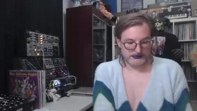 Thumbnail 1, muziknerd's Stream at Chaturbate, 21 months ago