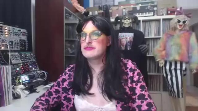Thumbnail 2, muziknerd's Stream at Chaturbate, 21 months ago