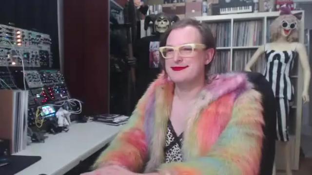 Image 7 of muziknerd Stream on Chaturbate on 20 months ago