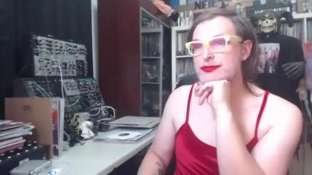 Thumbnail 1, muziknerd's Stream at Chaturbate, 19 months ago