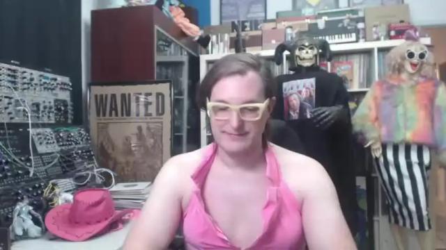 Image 12 of muziknerd Stream on Chaturbate on 15 months ago