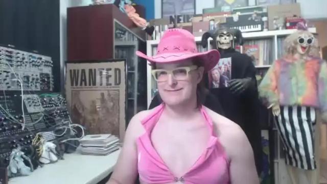 Image 6 of muziknerd Stream on Chaturbate on 15 months ago