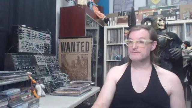Image 4 of muziknerd Stream on Chaturbate on 3 months ago