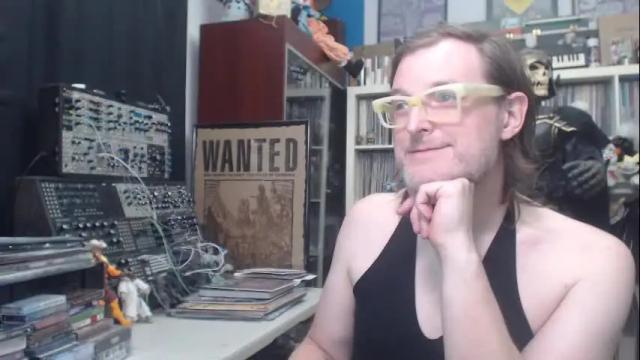 Image 8 of muziknerd Stream on Chaturbate on 3 months ago