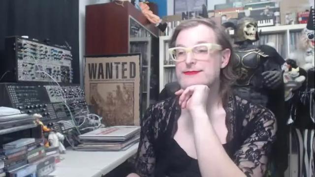 Image 2 of muziknerd Stream on Chaturbate on 3 months ago
