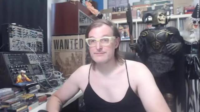Image 3 of muziknerd Stream on Chaturbate on 1 month ago