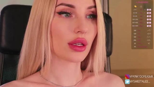 Image 6 of my__sweet__alice Stream on Chaturbate on 14 months ago